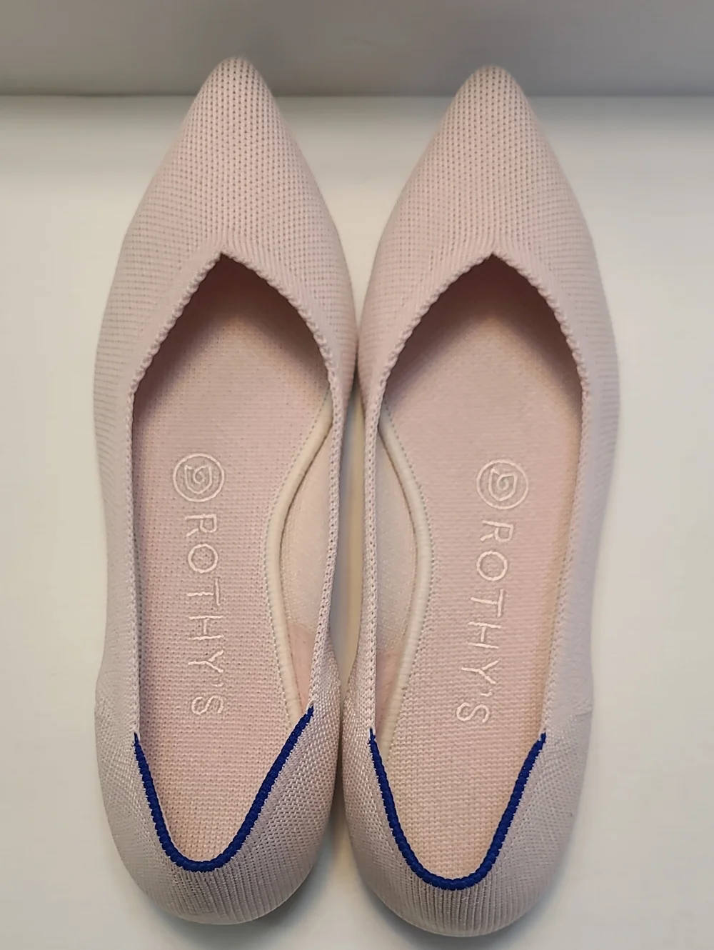 Rothy's The pointed Womens Comfy Stylish Light Pink Sz 6
